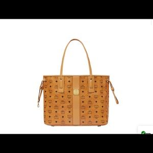 AUTHENTIC- MCM- Reversible Liz Shopper in Visetos